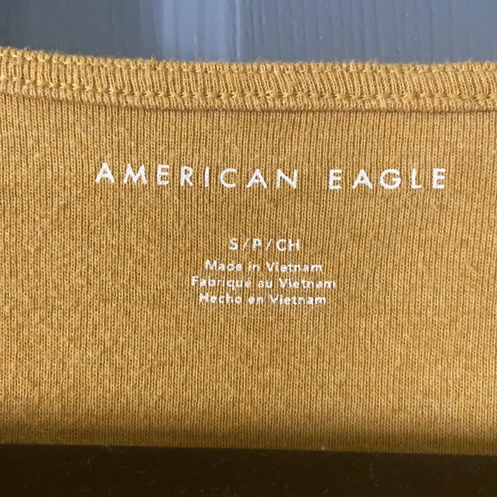 American Eagle cropped button tank - Picture 2 of 4